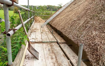 advantages of Tremorebridge thatch roofing